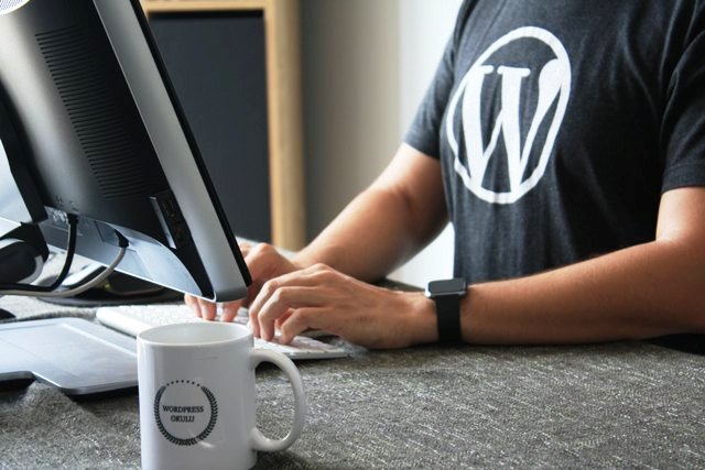 convert your any website into wordpress